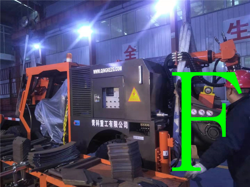 混凝土泵 青科重工 濕噴臺(tái)車