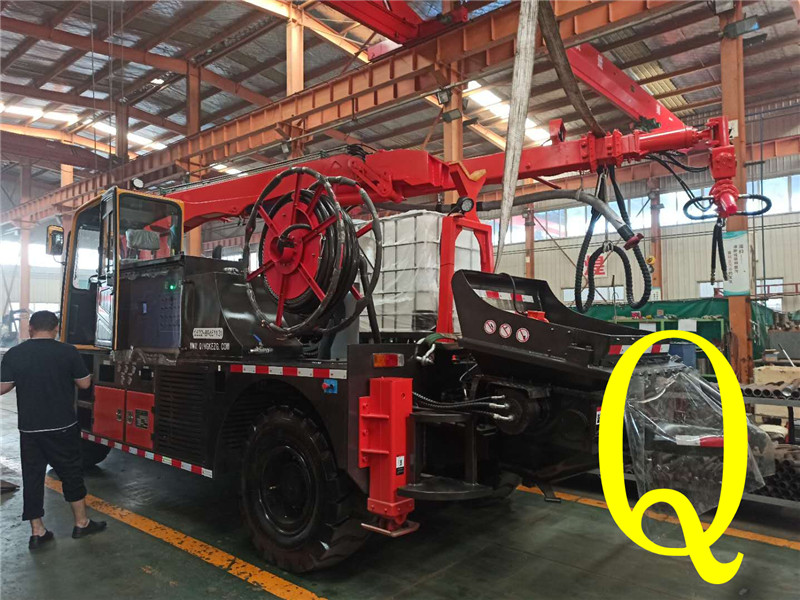 混凝土泵 青科重工 濕噴臺(tái)車