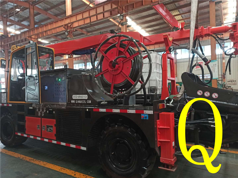 混凝土泵 青科重工 濕噴臺(tái)車